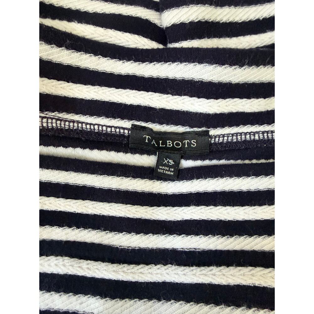 Talbots Women's 3/4 Sleeve top Blue and White XS - Picture 4 of 4